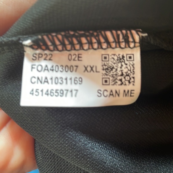 3/$20! EUC Oakley men’s 2XL black t-shirt!! - Picture 5 of 5